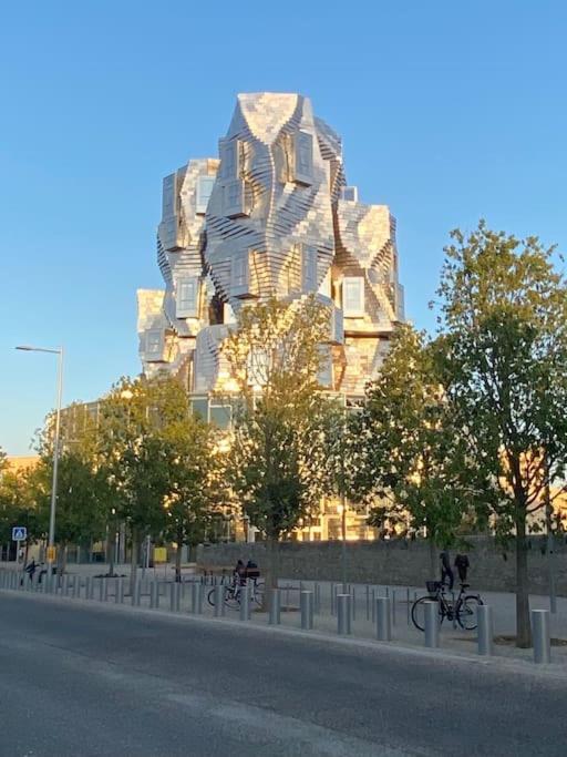 Le Petit Clemenceau Arles Apartment ภายนอก รูปภาพ